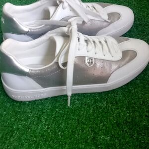 Micheal Kors Sneakers